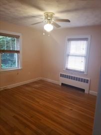 92 Pine Hill Rd, Dedham