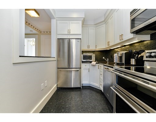 163 Marlborough St, Back Bay