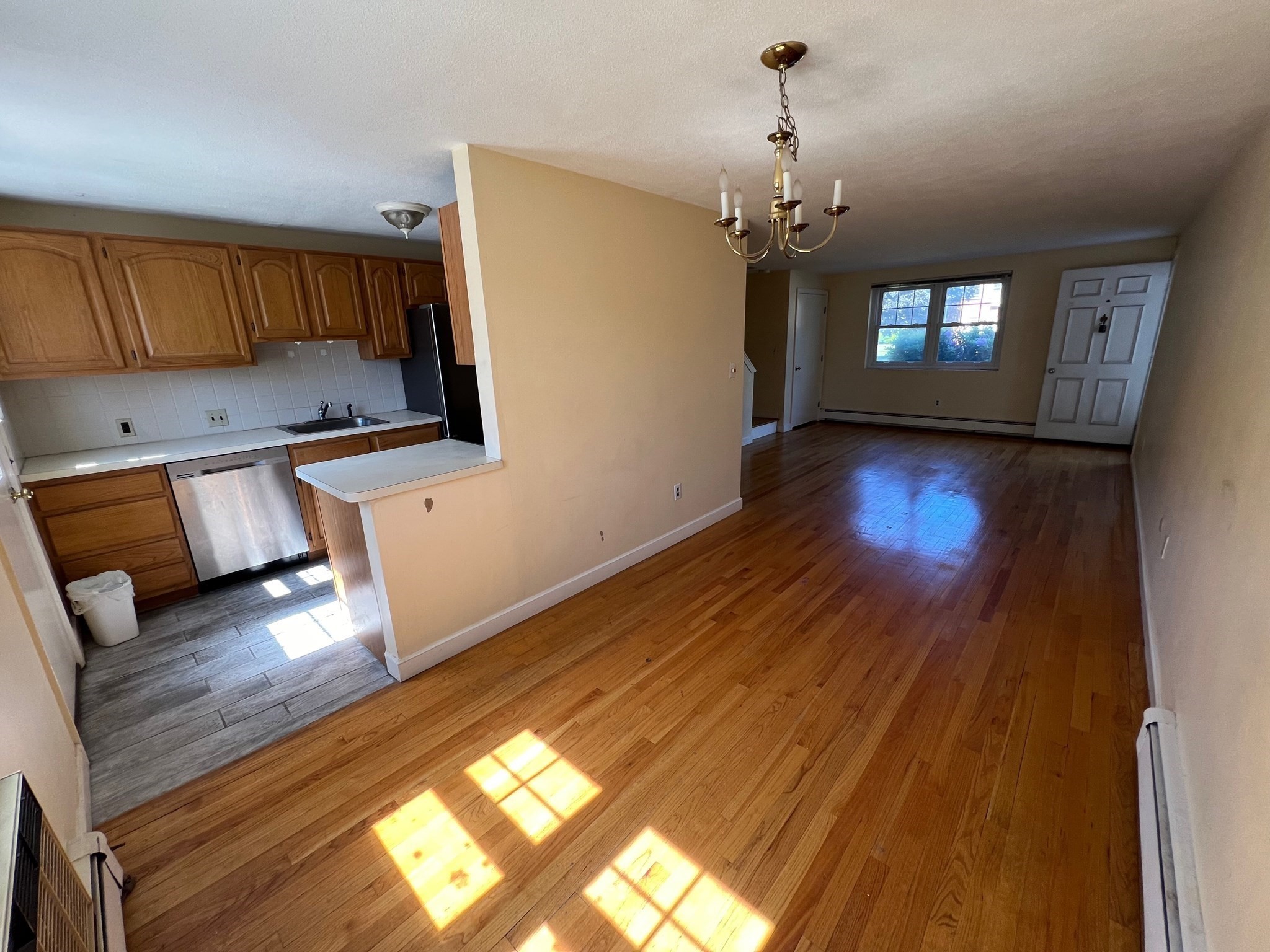 123 Emerson Gardens Rd, Lexington