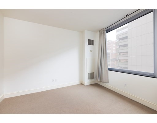 1 Charles St, Back Bay