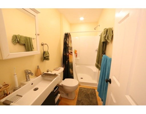 15 Orchard St, Porter Square