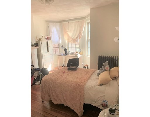 120 Glenville Ave, Allston