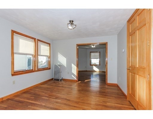 43 Gordon Ave, Medford