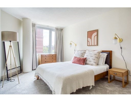 150 Huntington Ave, Back Bay