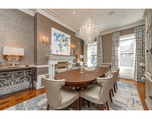 340 Marlborough St, Back Bay