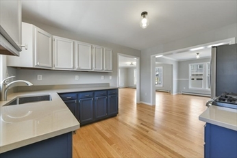 23 Taylor St, Dorchester