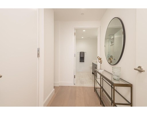 100 Lovejoy, North End