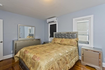 10 Stafford St, Dedham