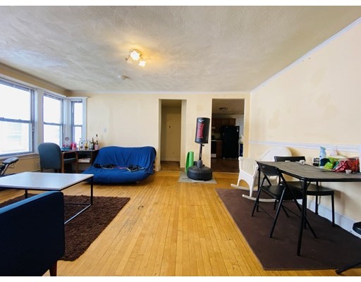 48 Allston St, Allston