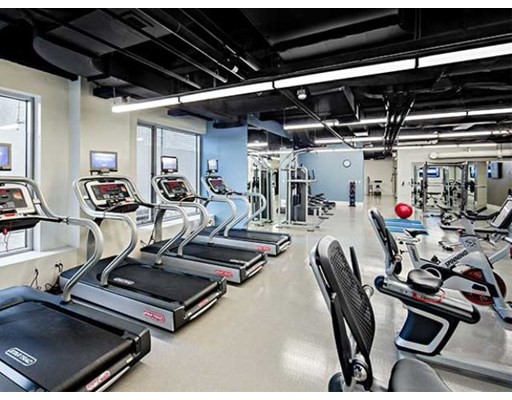 28 Exeter St, Back Bay