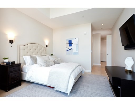 1 Franklin St, Midtown