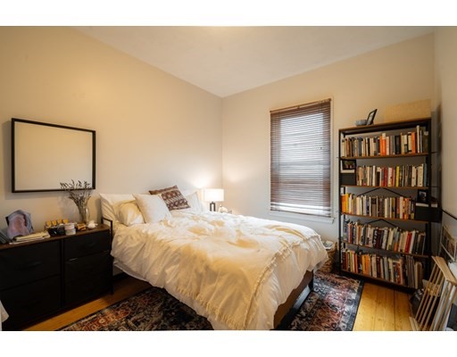 1106 Cambridge St, Inman Square