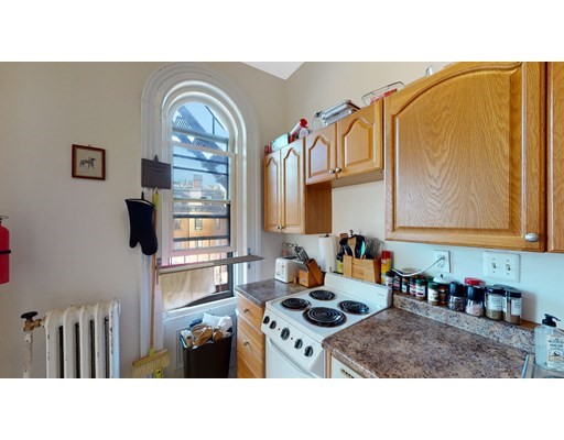 92 Marlborough St, Back Bay