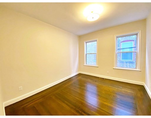 20 Frankfort St, East Boston