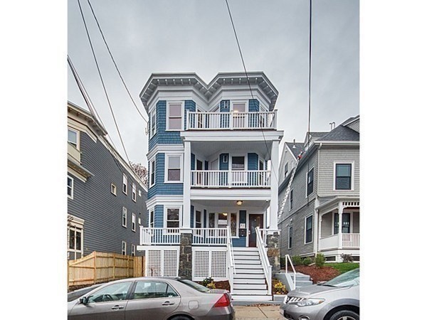 72 Downer Ave, Dorchester