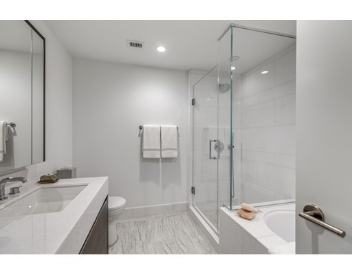 100 Lovejoy Pl, Waterfront