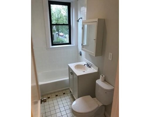 39 Glenville Ave, Allston