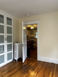 27 Knoll St, Roslindale