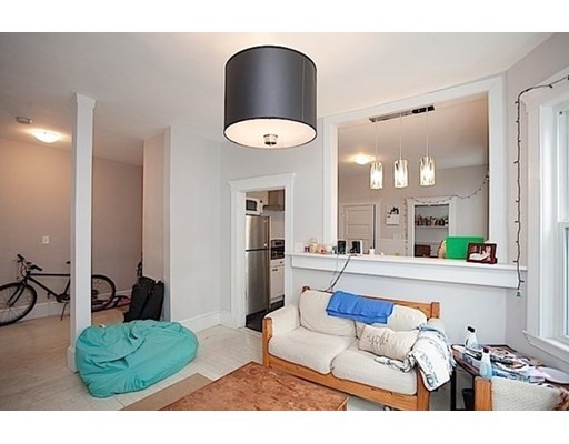 368 Broadway, Central Square