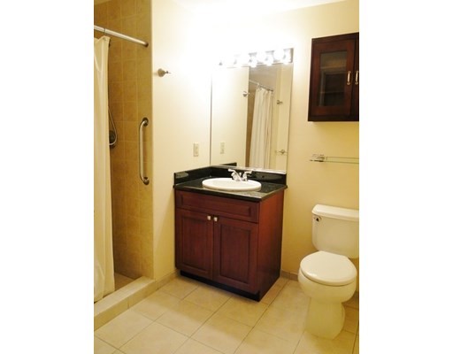 1 Nassau St, Midtown