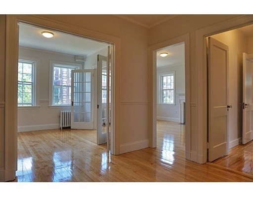 21 Chauncy St, Harvard Square