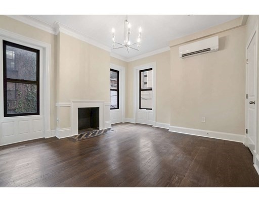 95 Saint Botolph St, Back Bay