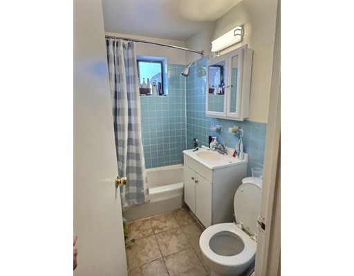 1139 Commonwealth Ave, Allston