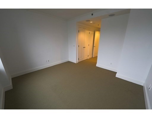 1 Charles St, Back Bay