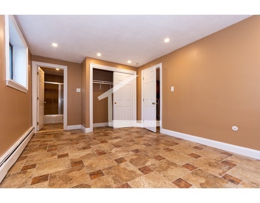 47 Gardner St, Allston