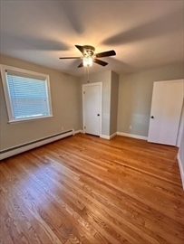 35 Leonard St, Dedham