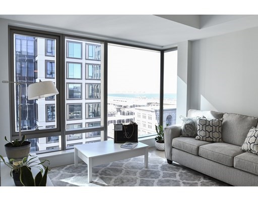 135 Seaport Blvd, Seaport District