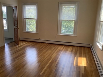 193 Fairmount Ave, Hyde Park