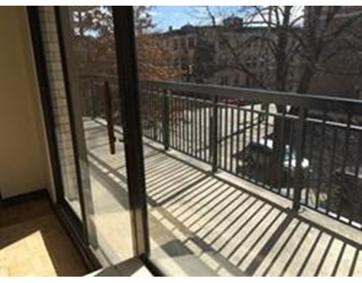 60 Longwood Ave, Coolidge Corner