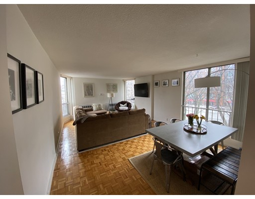 44 Washington St, Brookline Village