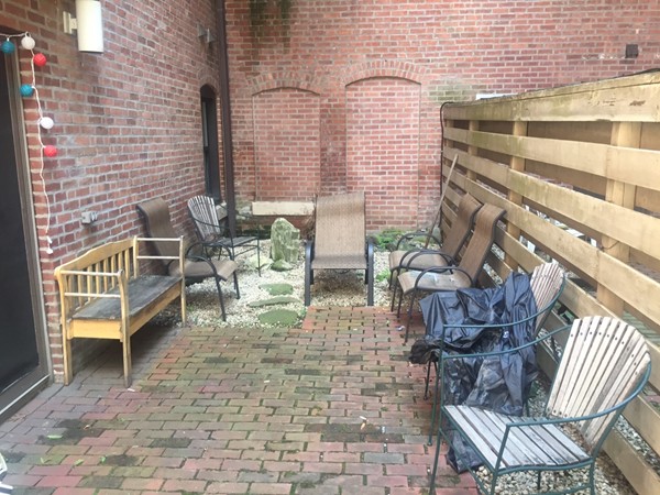 103 Gainsborough St, Fenway