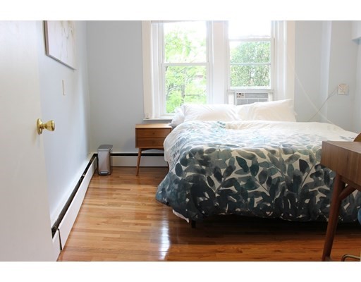 764 Cambridge St, East Cambridge