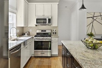 1281 Walnut St, Newton Highlands