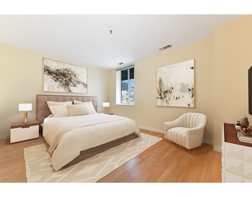 4 Canal Park, East Cambridge