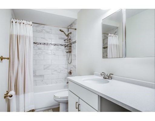 150 Huntington Ave, Back Bay