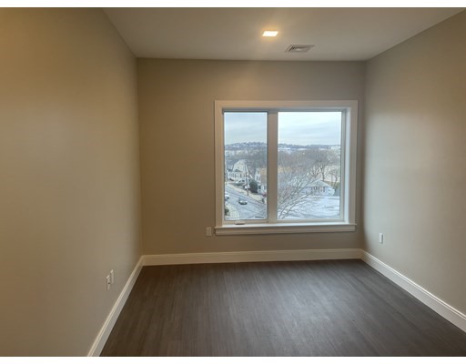 11 Walley St, East Boston