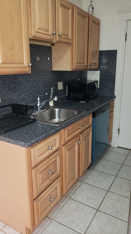 370 Chestnut Hill Ave, Brighton