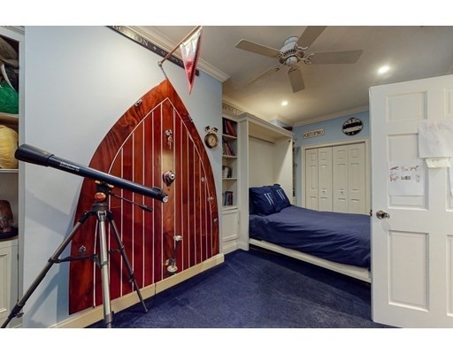 23 Pinckney St, Beacon Hill