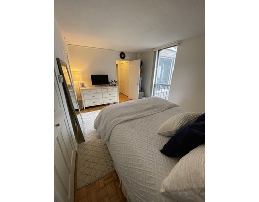 44 Washington St, Brookline Village