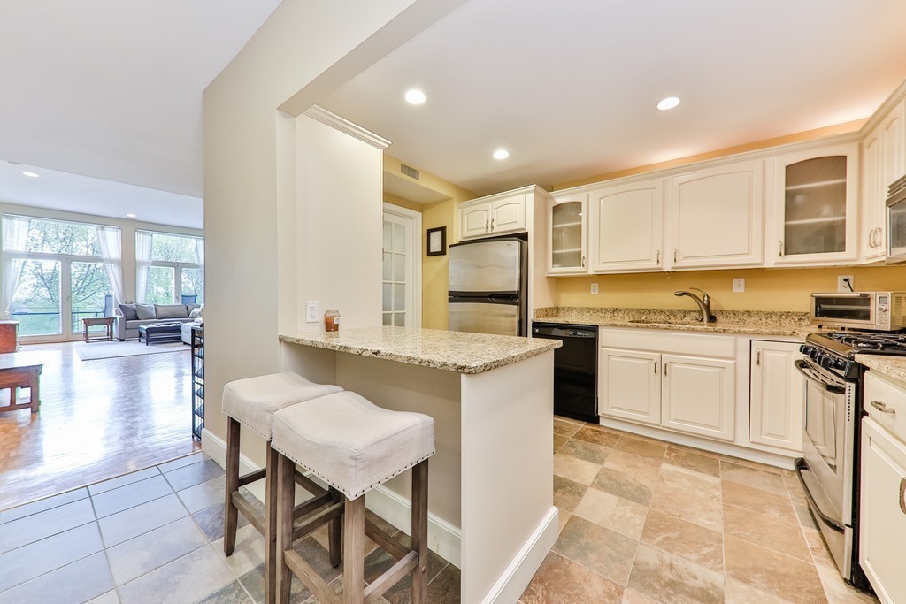 227 Summit Ave, Coolidge Corner