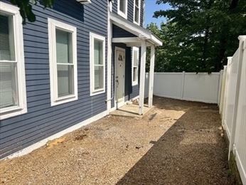 709 Hammond St, Chestnut Hill