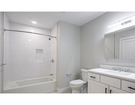 200 Old Colony Ave, South Boston