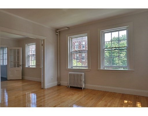 21 Chauncy St, Harvard Square