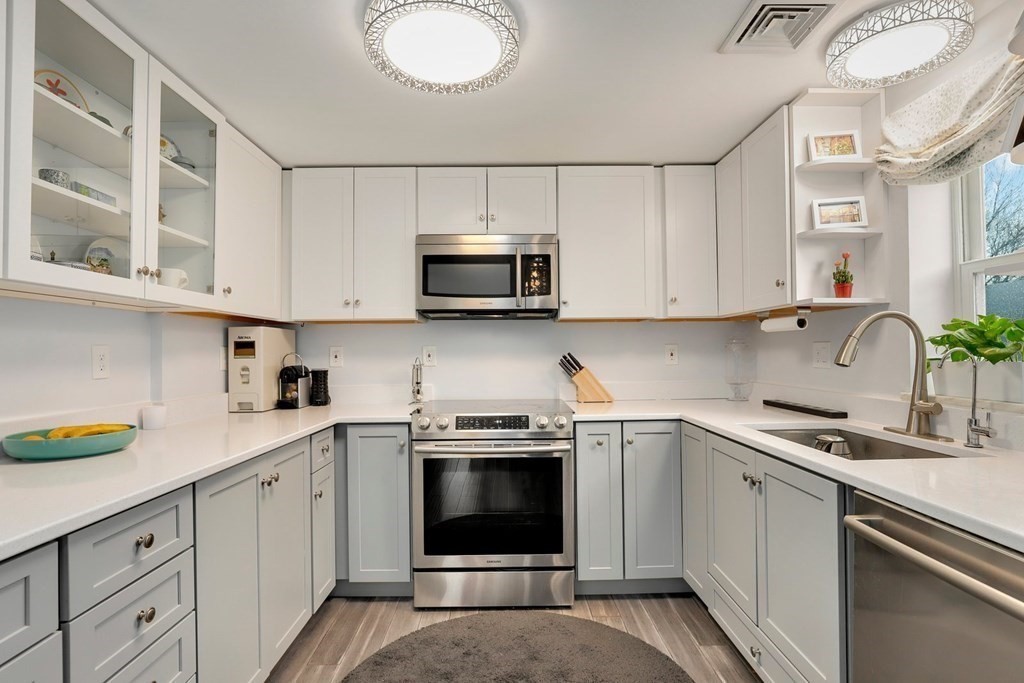 655 Concord Ave, West Cambridge