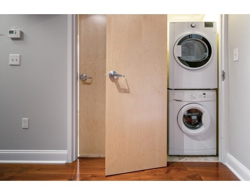 15 Union St, Downtown