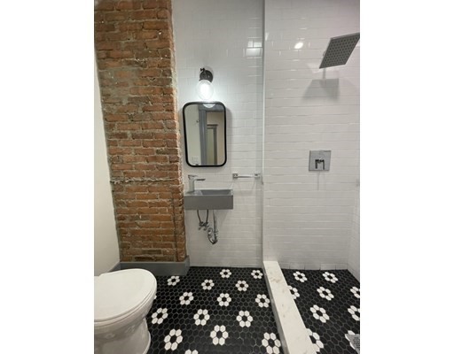 41 Long Ave, Brighton